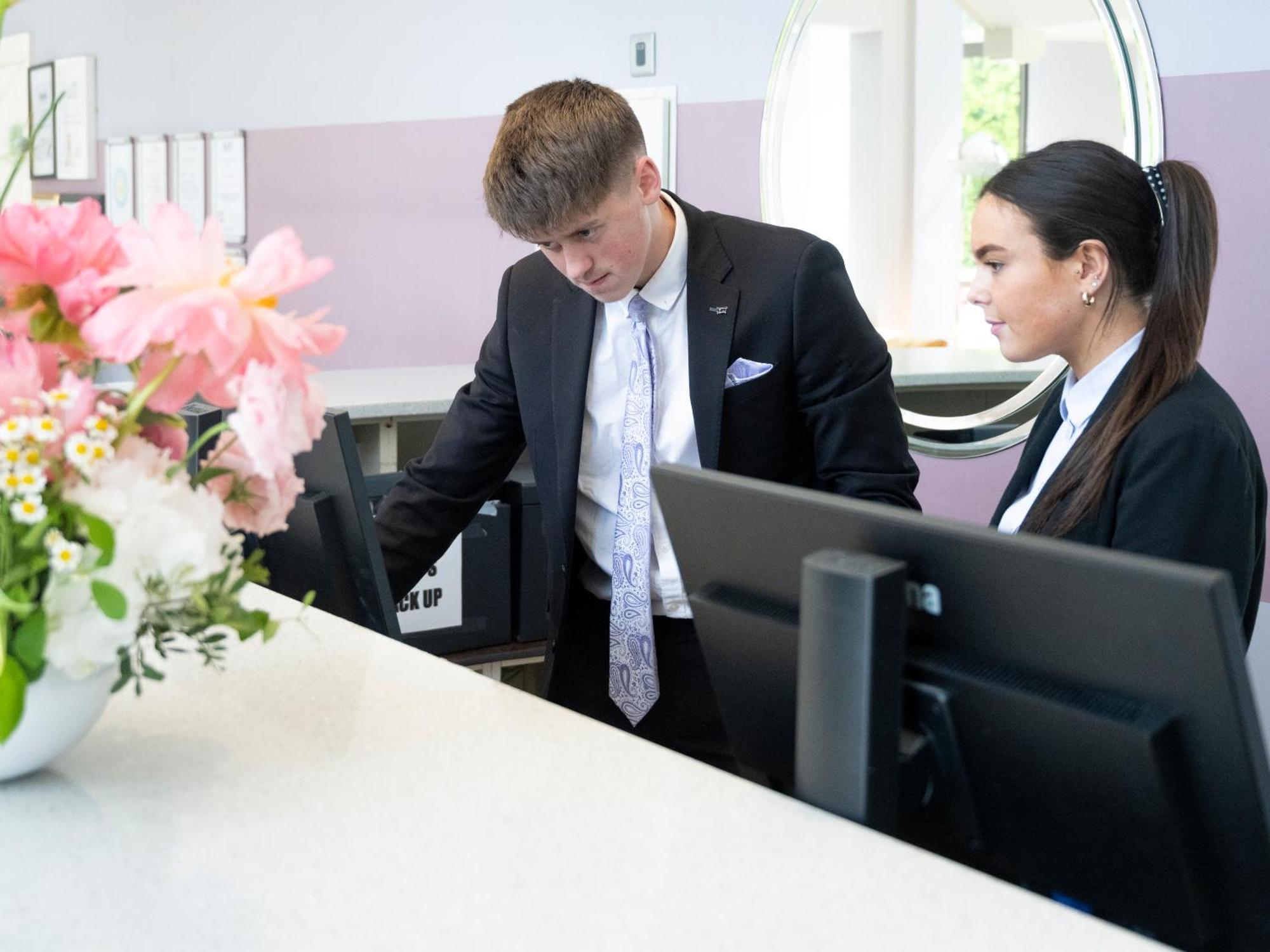 The Kenmare Bay Hotel & Luxury Lodges Resort ภายนอก รูปภาพ