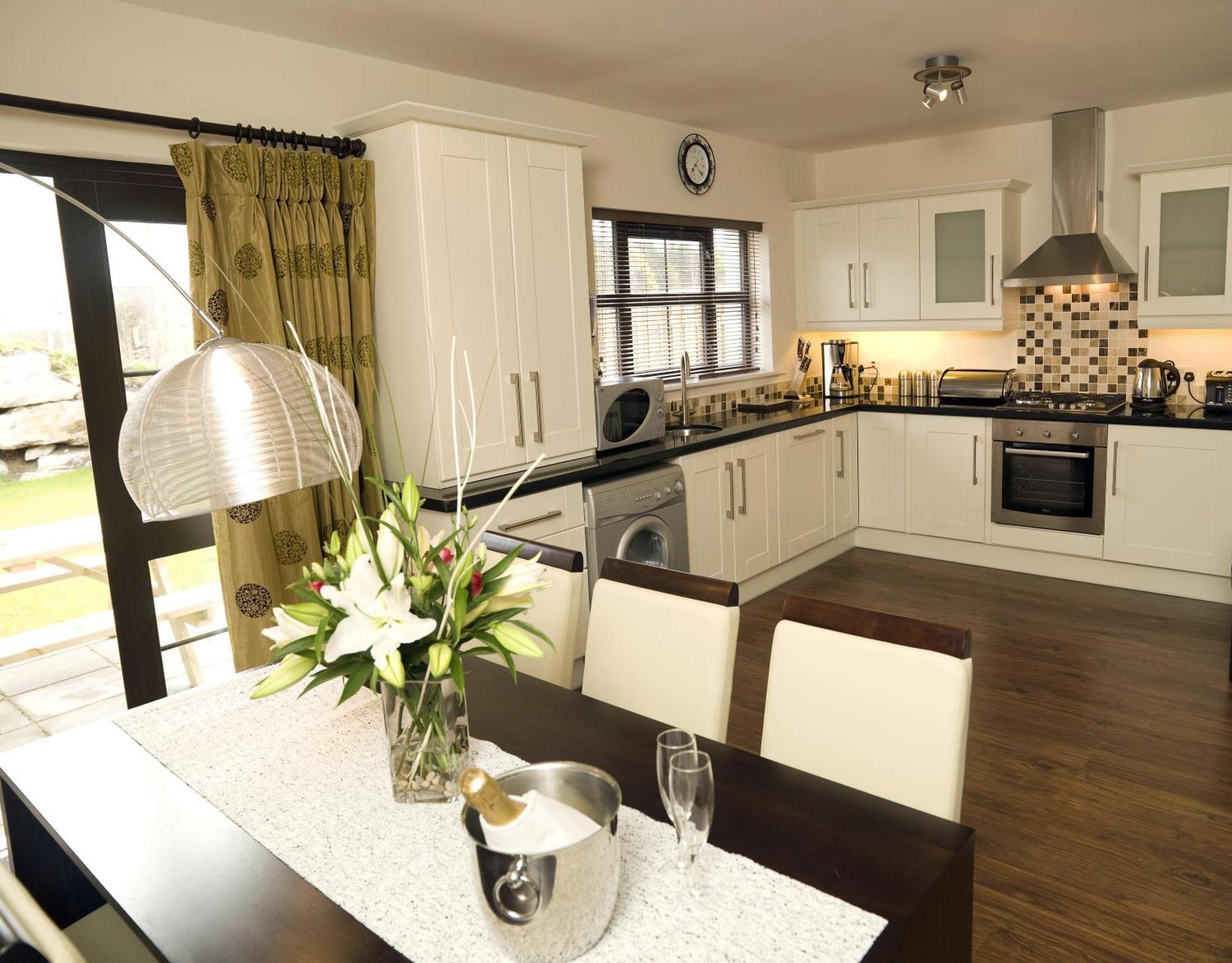 The Kenmare Bay Hotel & Luxury Lodges Resort ภายนอก รูปภาพ